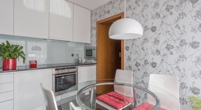 Homestay Porto 240920