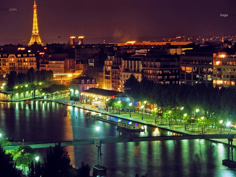 Kolokation Paris 296473-4