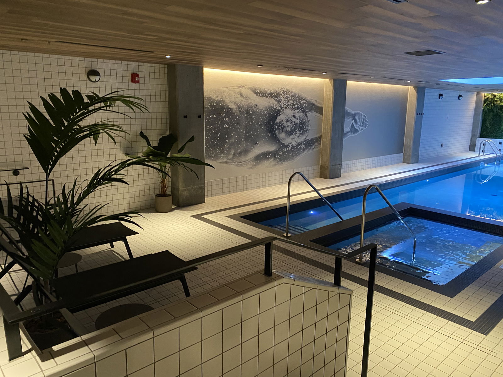 Hela Huset Montréal 251141