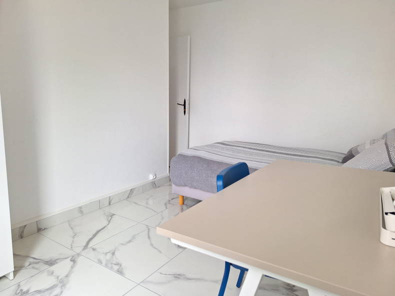 Chambre Chez L'habitant Évry-Courcouronnes 496737-2