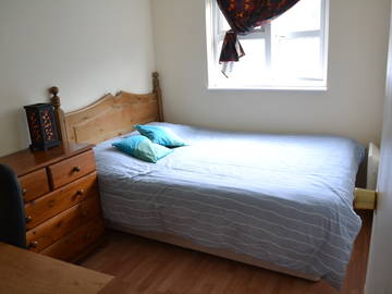 Roomlala | Superb room for rent in London