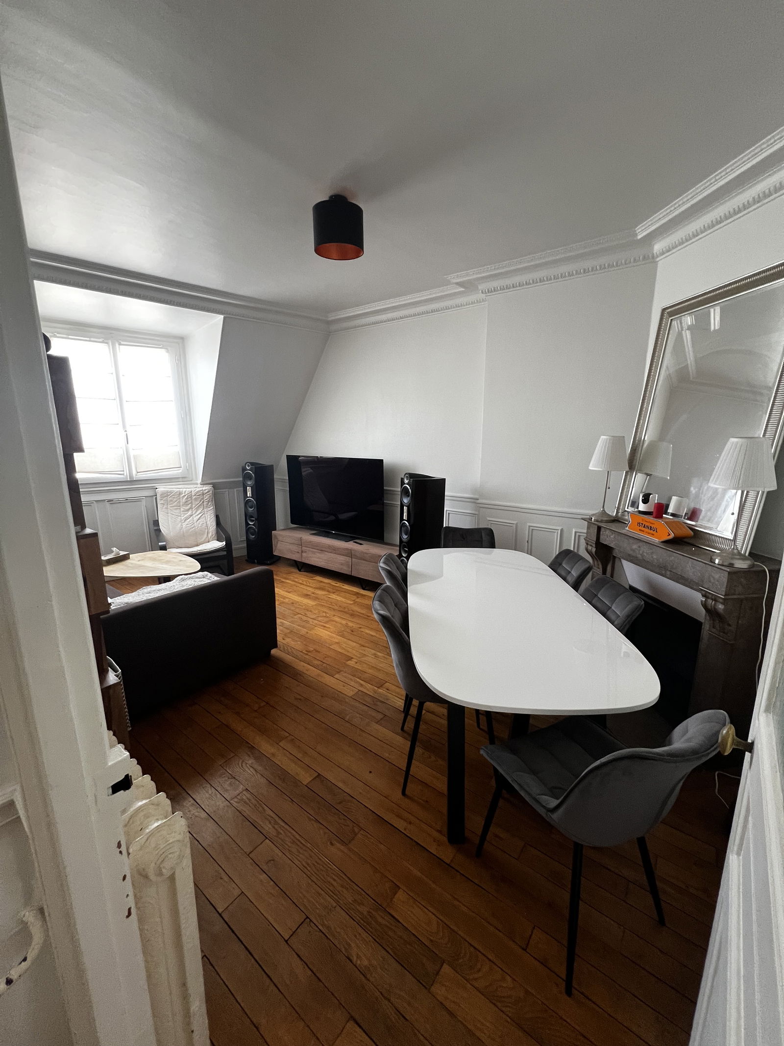 Homestay Paris 340013