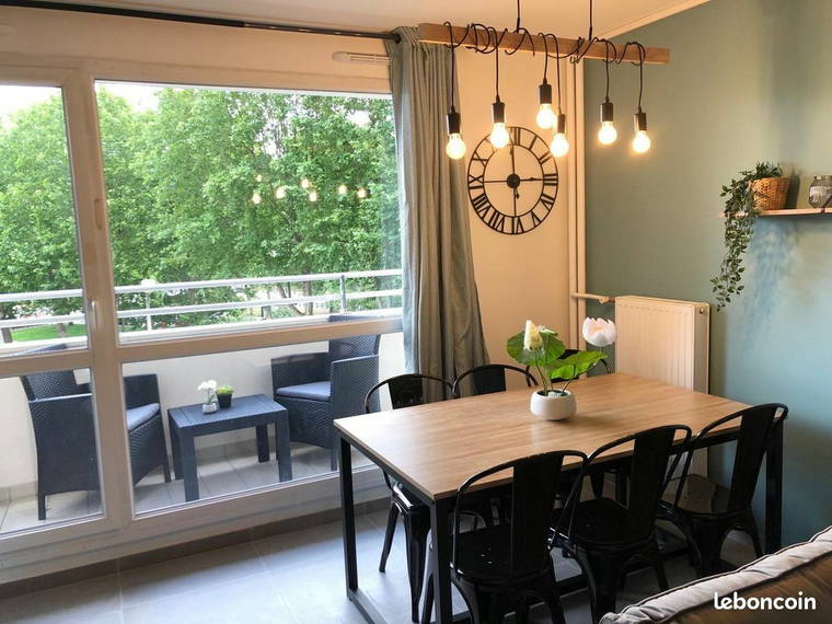 Homestay Créteil 251011