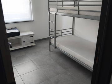 Logement entier à louer à Mouscron - photo 5 : chambre-5