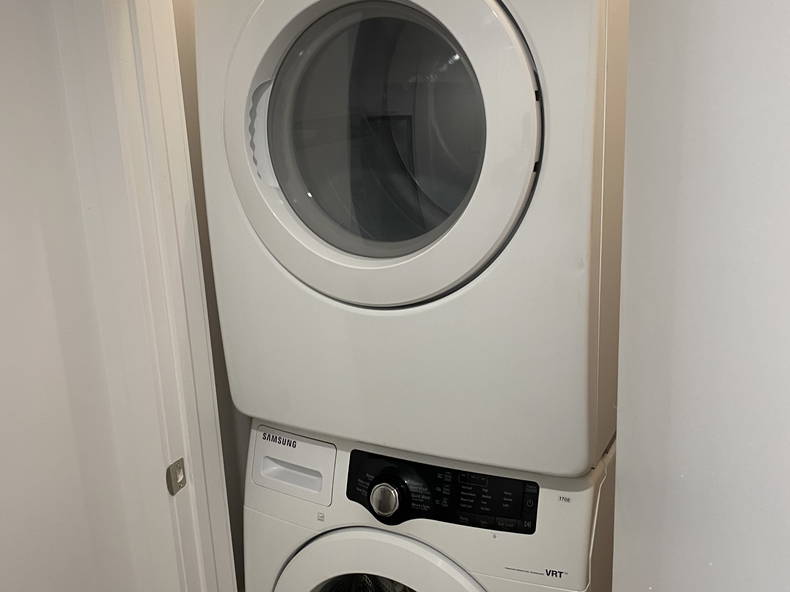 Toda La Casa Montréal 400483-5