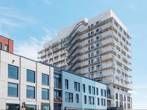 Superbe Condo TOUT MEUBLÉ (EC) / Nice Condo ALL FURNISHED