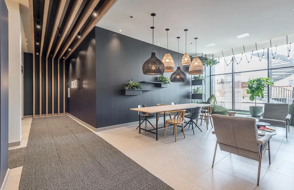 Estudio Independiente Montréal 262210