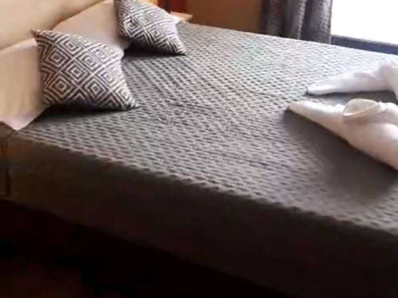 Entire Home Marseille 401947-2