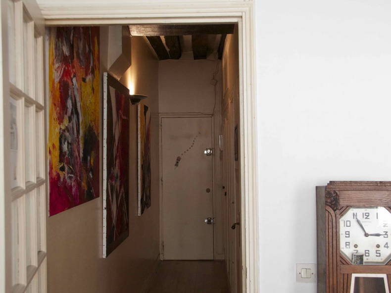 Entire Home Paris 108570-4