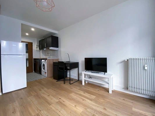 Entire Home Paris 663362-2