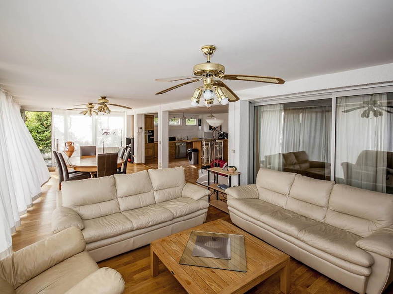 Ganzes Haus Suresnes 151397-3