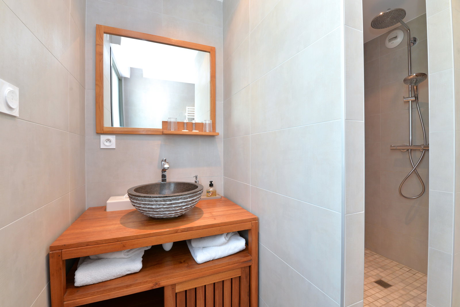 Entire Home Hunawihr 126820