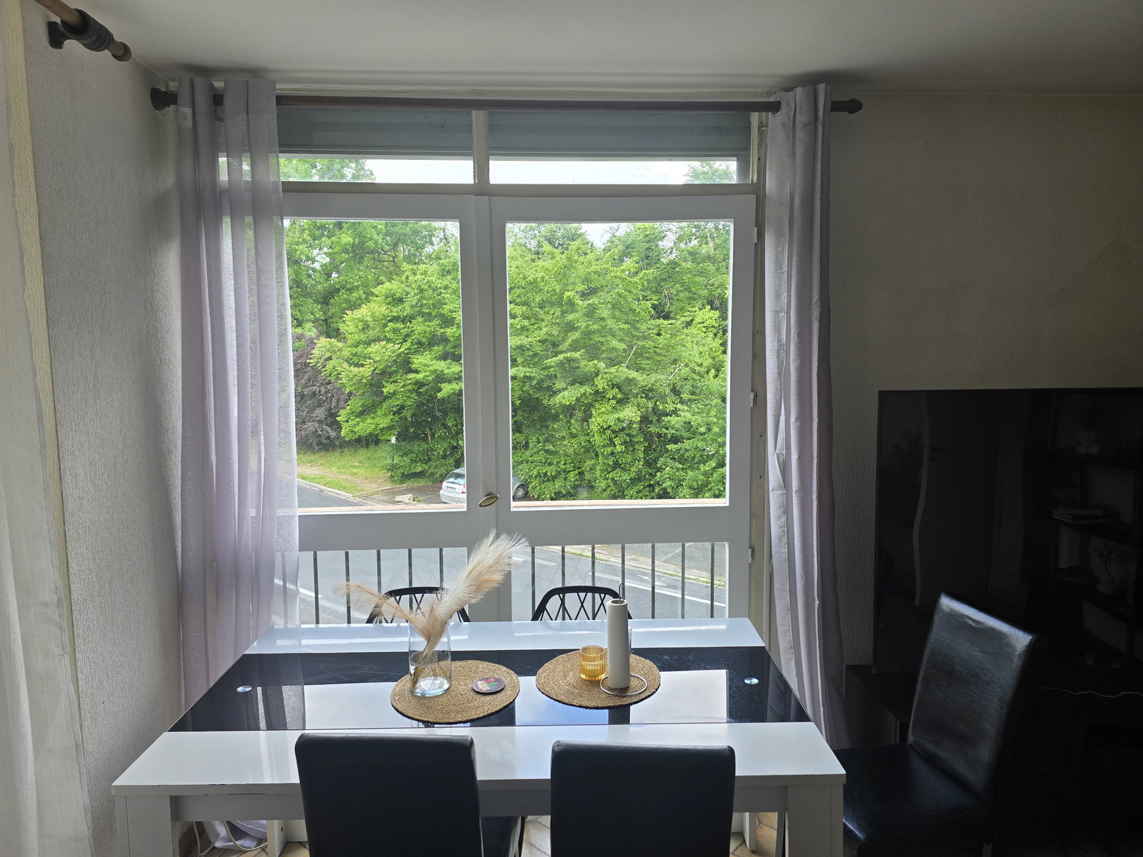 Kolokacja Avon 611283