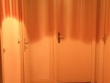 Roomlala | Szukam podnajmu / 2 pokoje