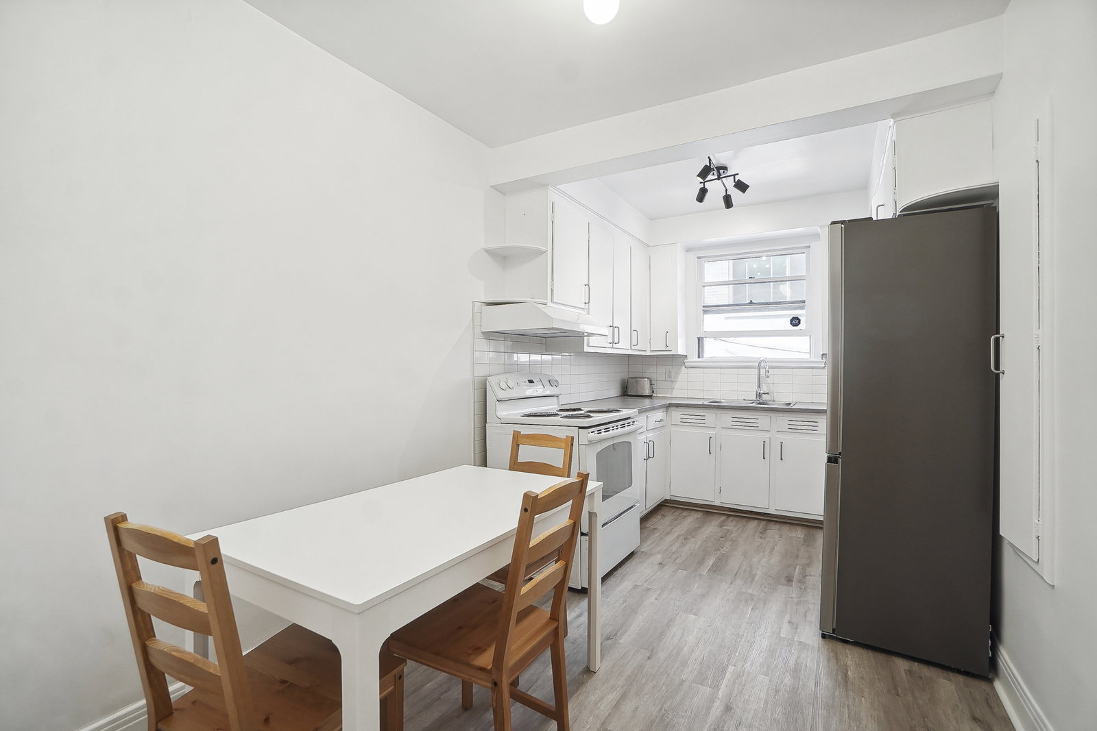 Kolokacja Montréal 528555