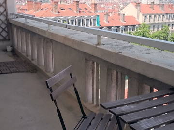 Roomlala | Szukam współlokatora przyjaznego gejom w wieku powyżej 30 lat