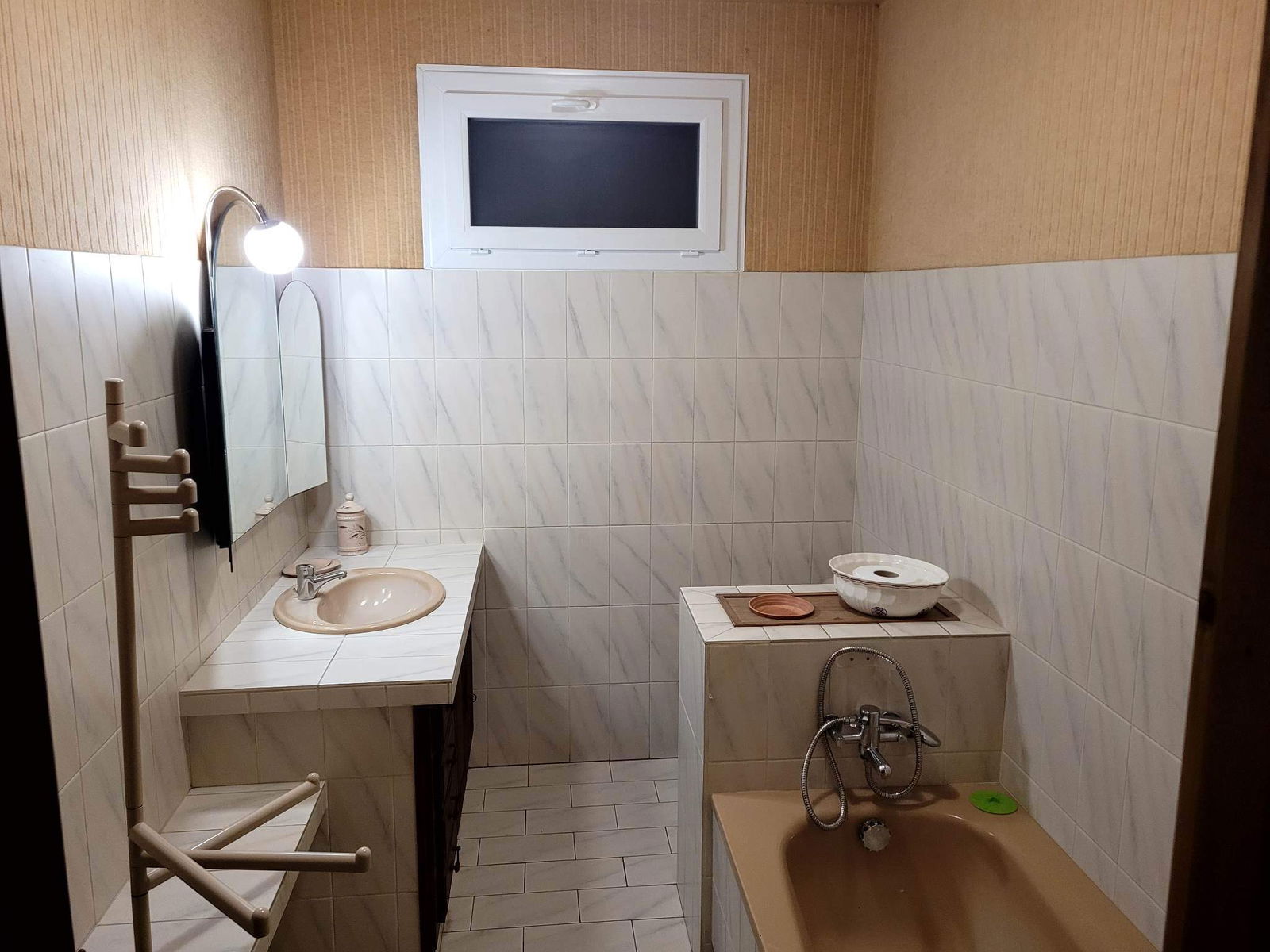 Estudio Independiente Louchats 265900