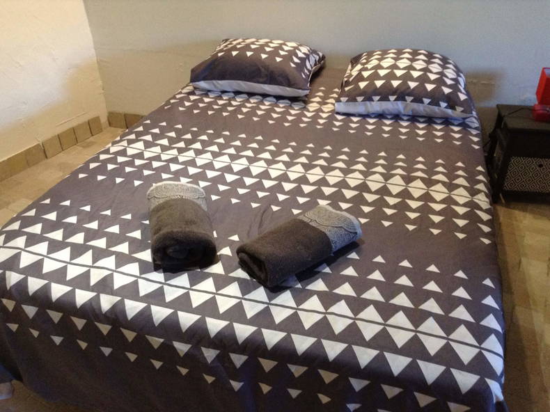 Hela Huset Couffoulens 247993-4