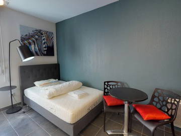 Roomlala | T1 Baudouin - Estúdio soberbo equipado em residência recente