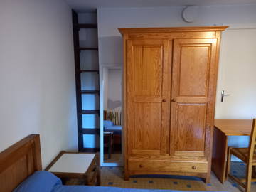 Chambre chez l'habitant à louer à La Roche-Sur-Yon - photo 3 : chambre-3