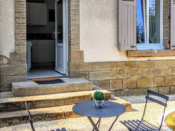 Roomlala | T1 „Strona ogrodu” do wynajęcia Contrex-vittel