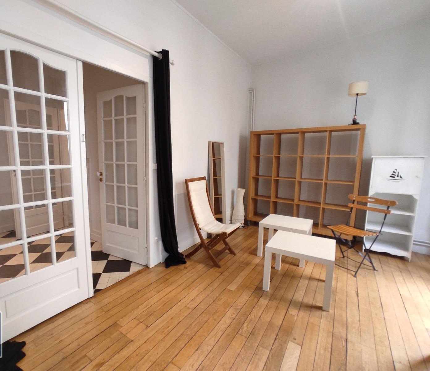 Monolocale Indipendente Lyon 389451