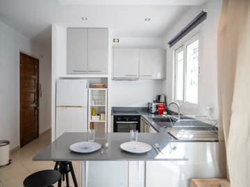 Logement entier à louer à Lyon - photo 3 : autre pièce-3