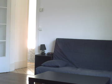 Roomlala | T2 do wynajęcia - Rue De Vesle - dla 1 do 4 osób