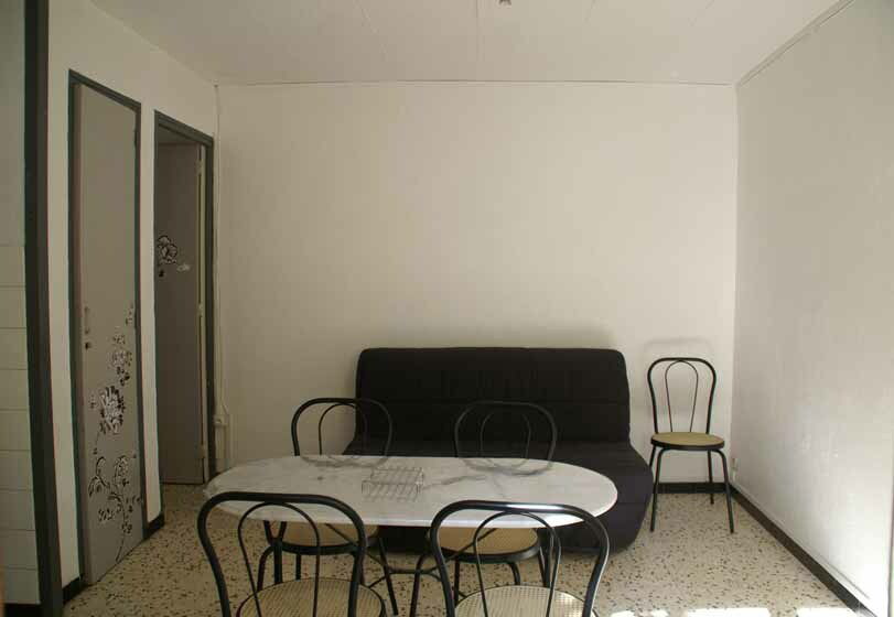 Independent Studio Marseillan 68902