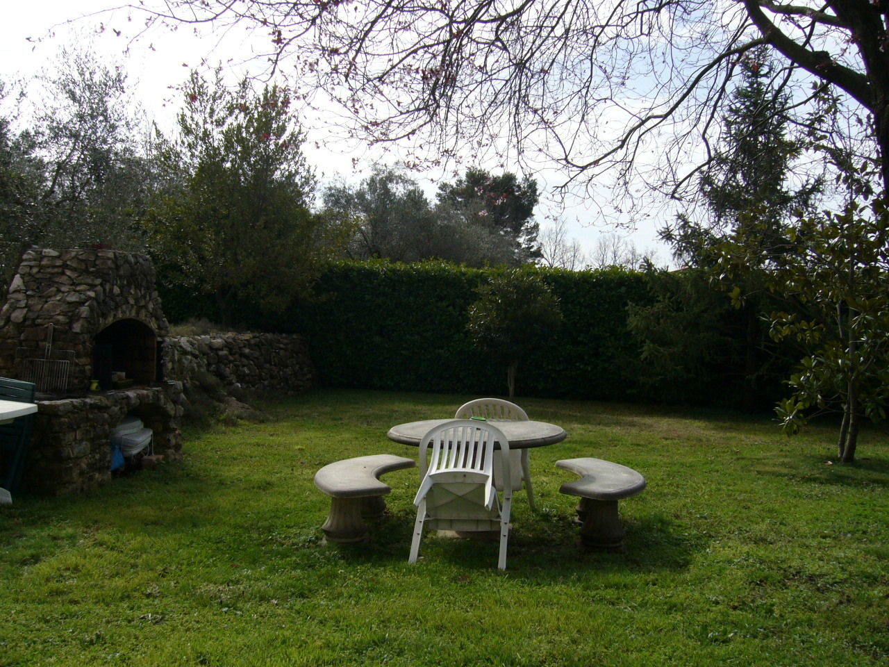 Monolocale Indipendente Saint-Cézaire-sur-Siagne 87327