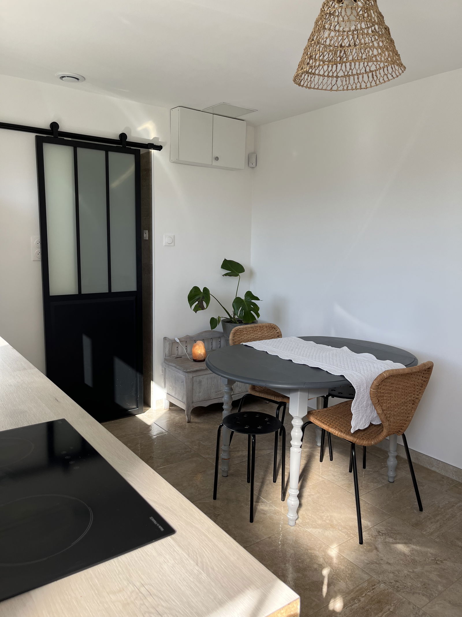 Independent Studio Auriol 294956