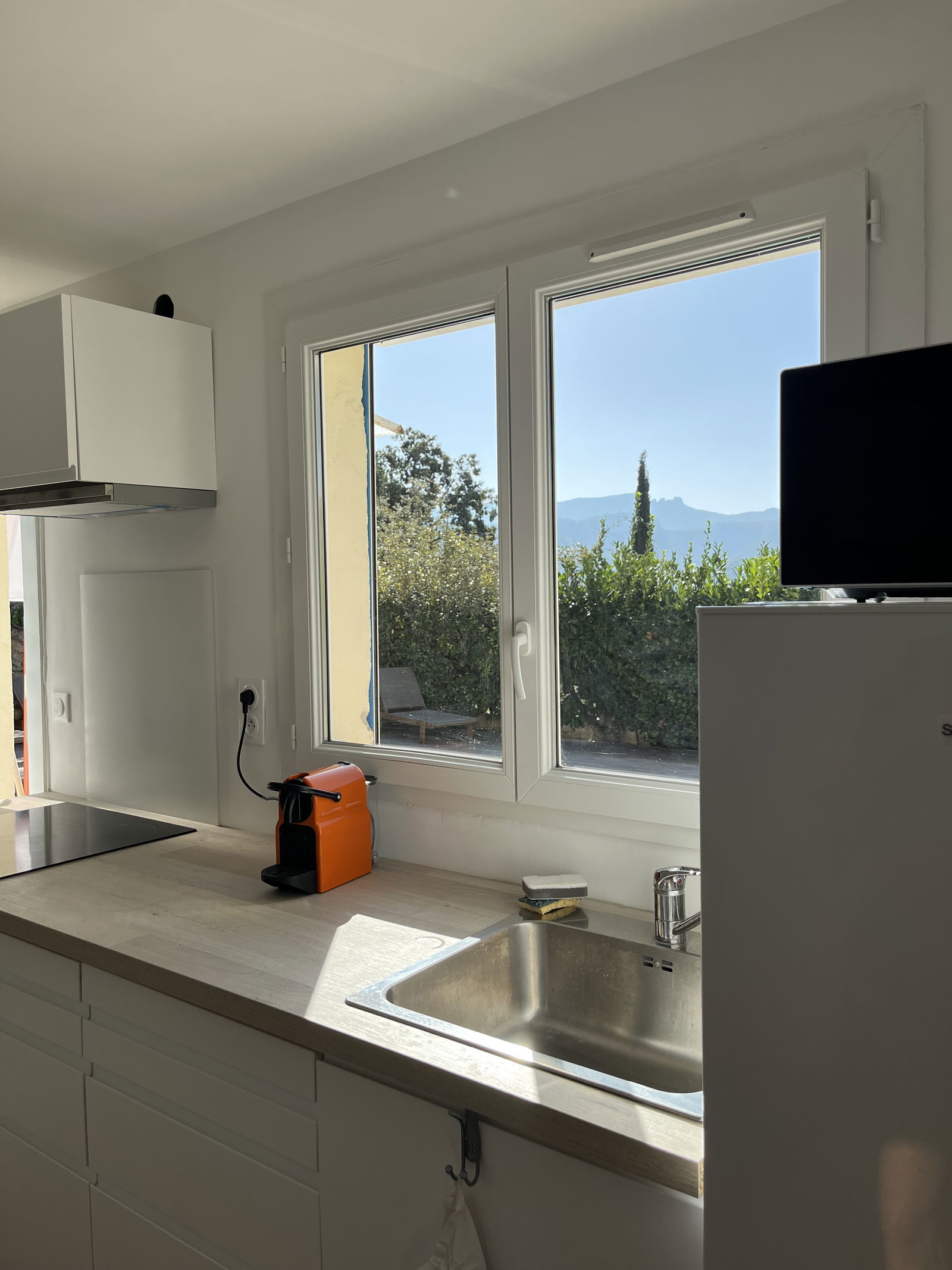 Independent Studio Auriol 294956