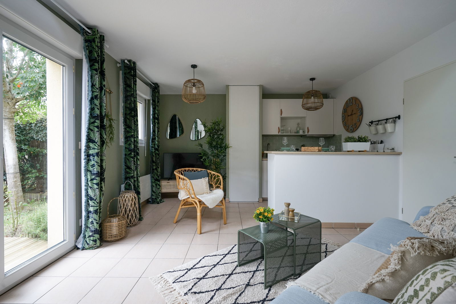 Unabhängiges Studio Libourne 230422