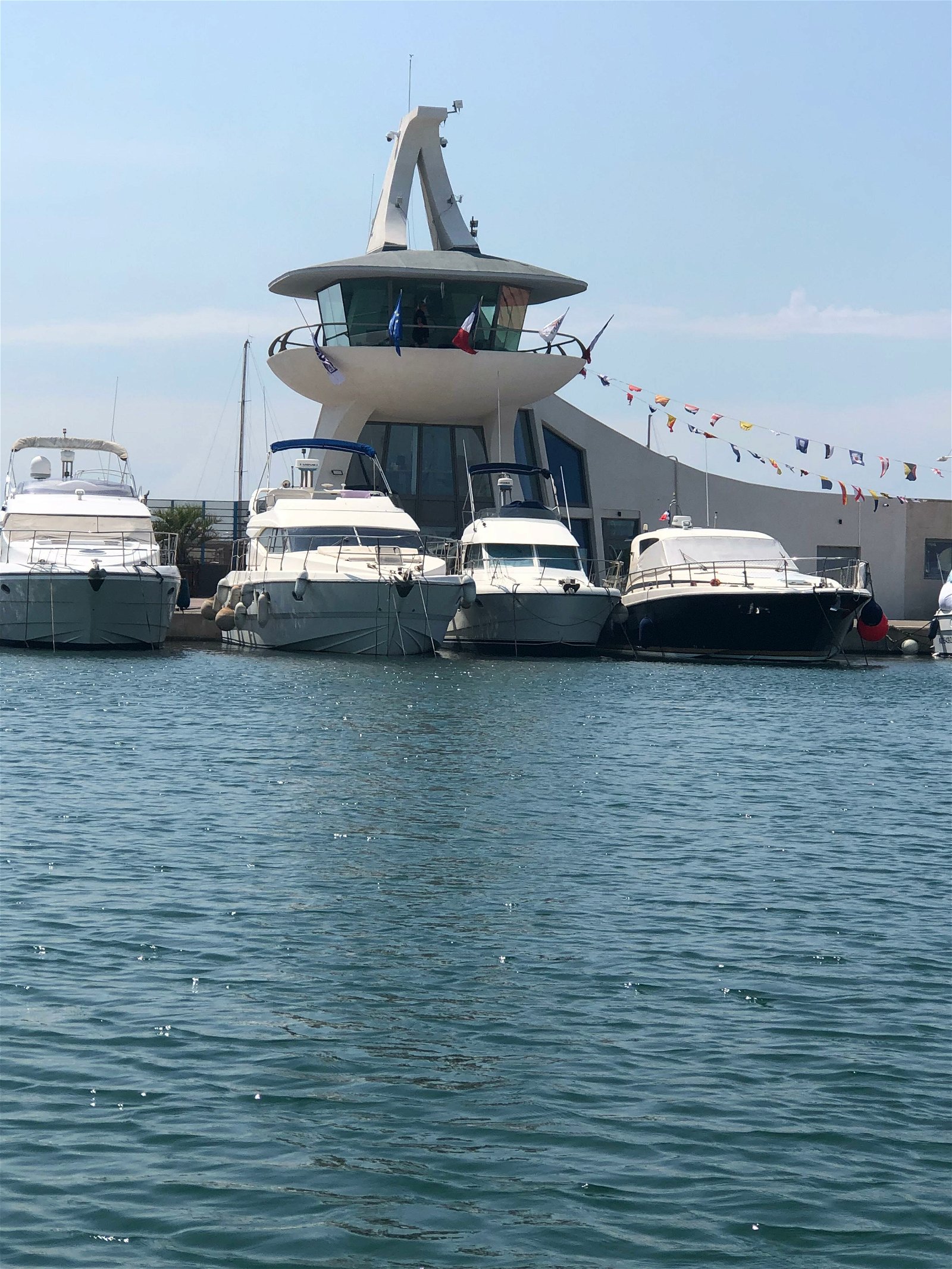 Studio Indépendant Fos-sur-Mer 251903