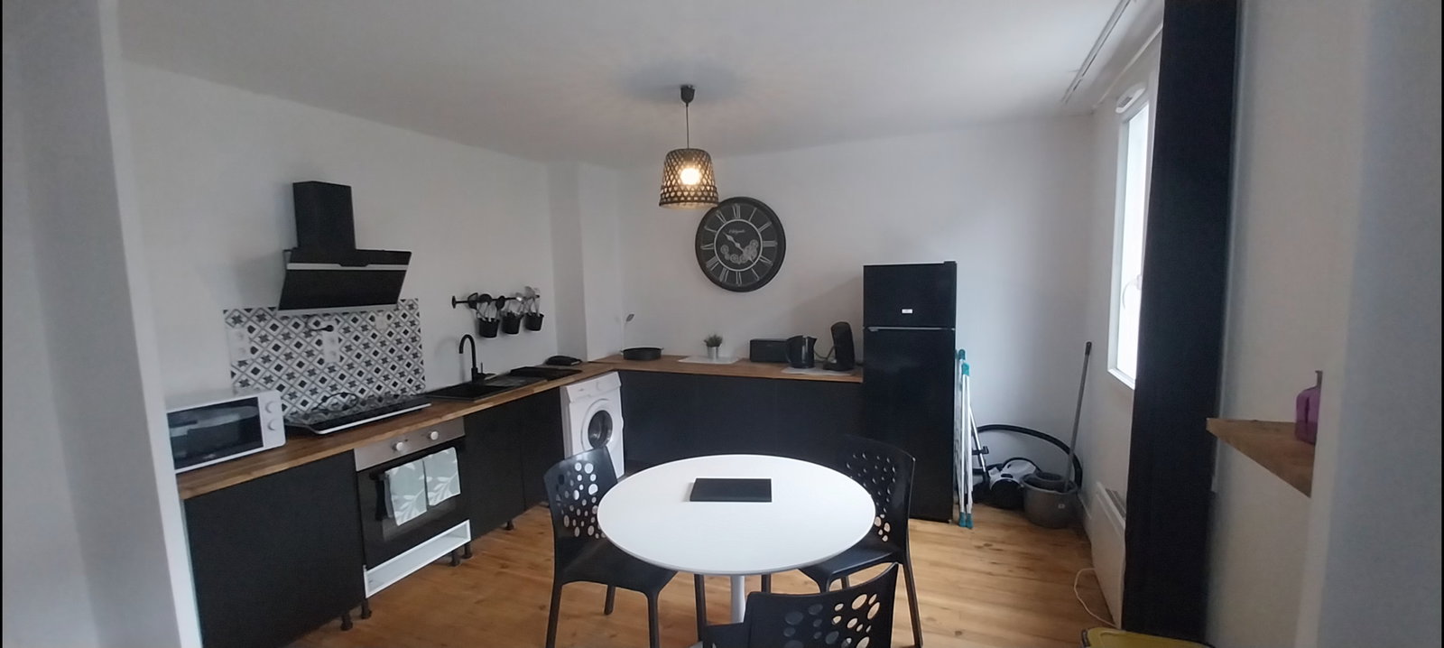 Casa Inteira Saint-Étienne 665258