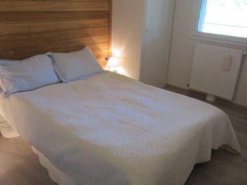 Room For Rent Barcelonnette 80411