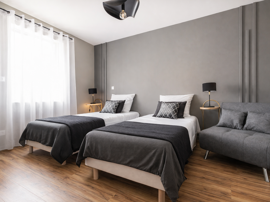 Entire Home Arras 662030-1