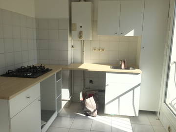 Roomlala | T3 Metro Chartreux w pobliżu Timone Dome