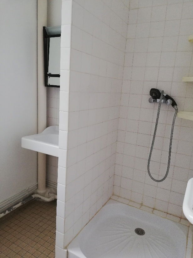 Onafhanklike Ateljee Troyes 250035