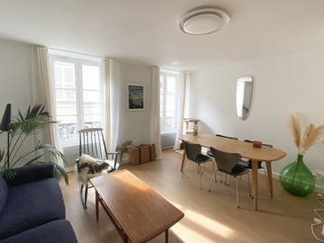 Roomlala | T3 perto do Canal Saint Martin