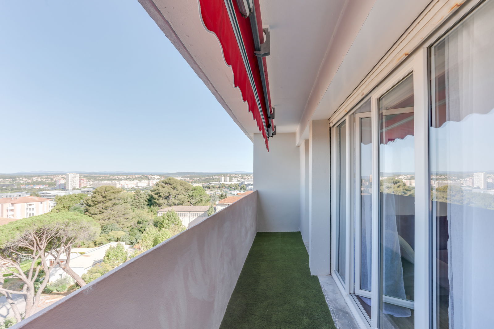 Oberoende Studio Montpellier 210225
