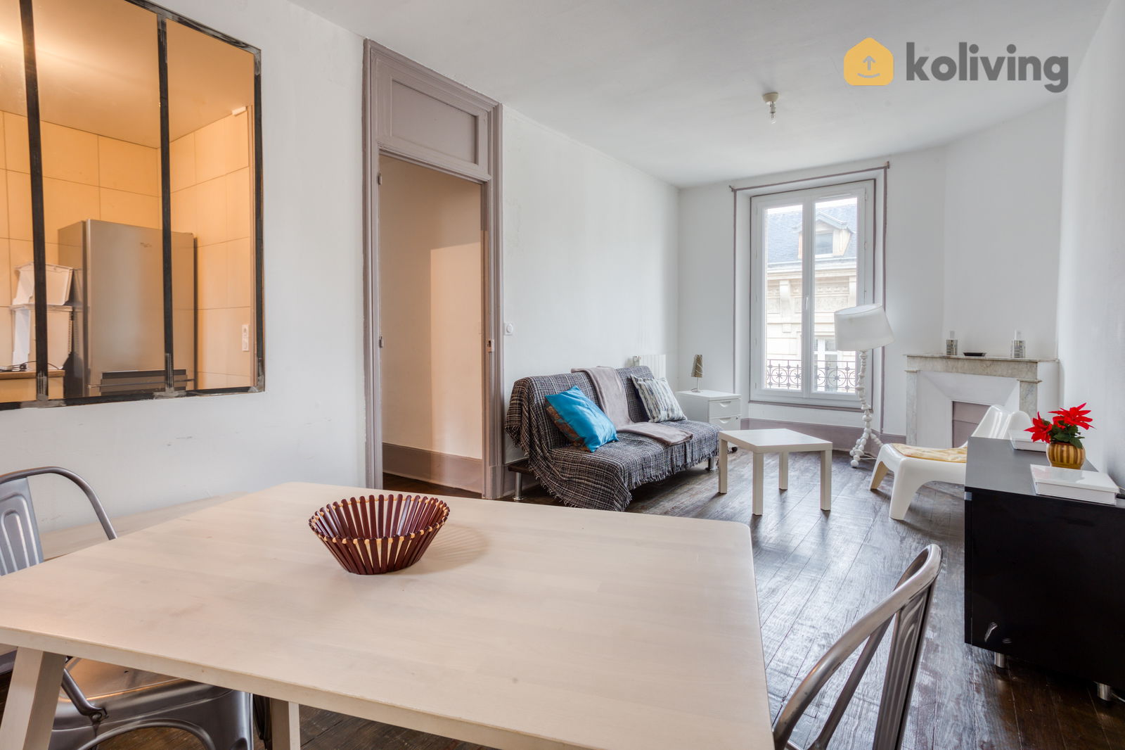Onofhängeg Studio Valence 244087