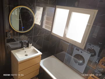 Colocation à louer à Talence - salle de bain-4