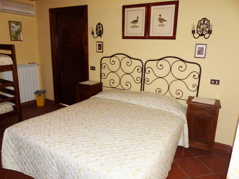 Homestay Otricoli 69618