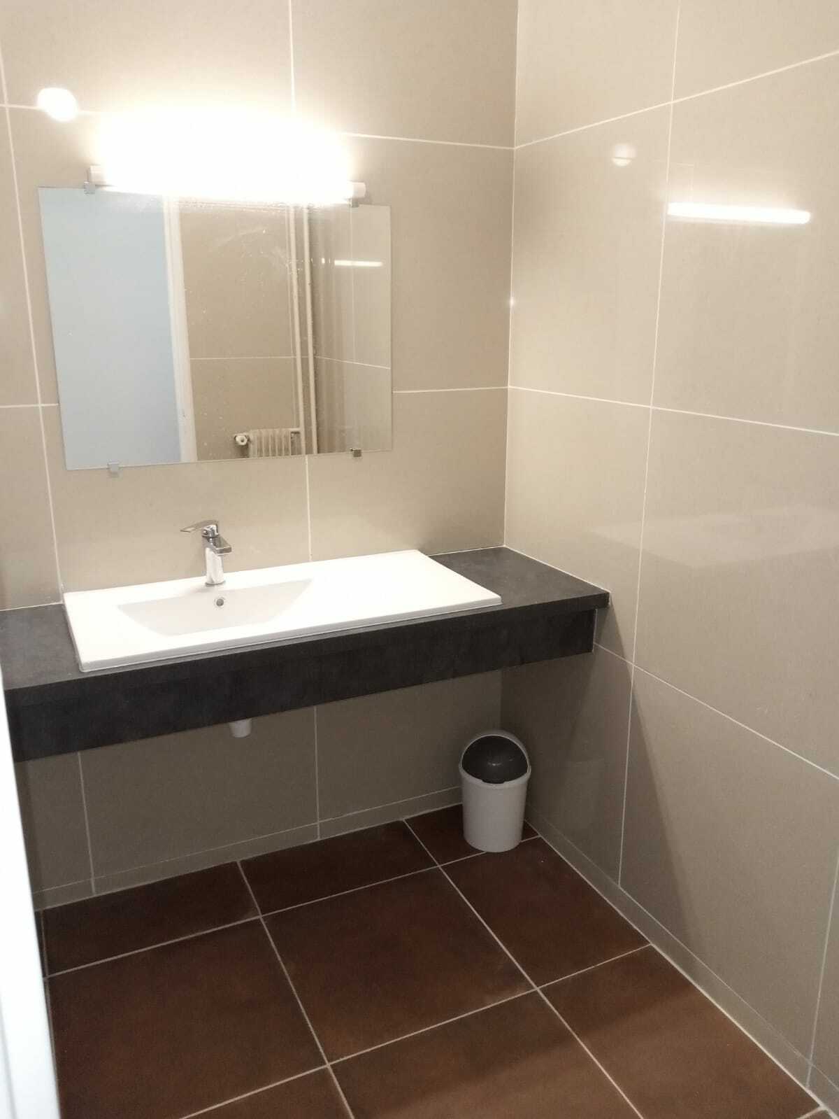 Colocatie Melun 249090