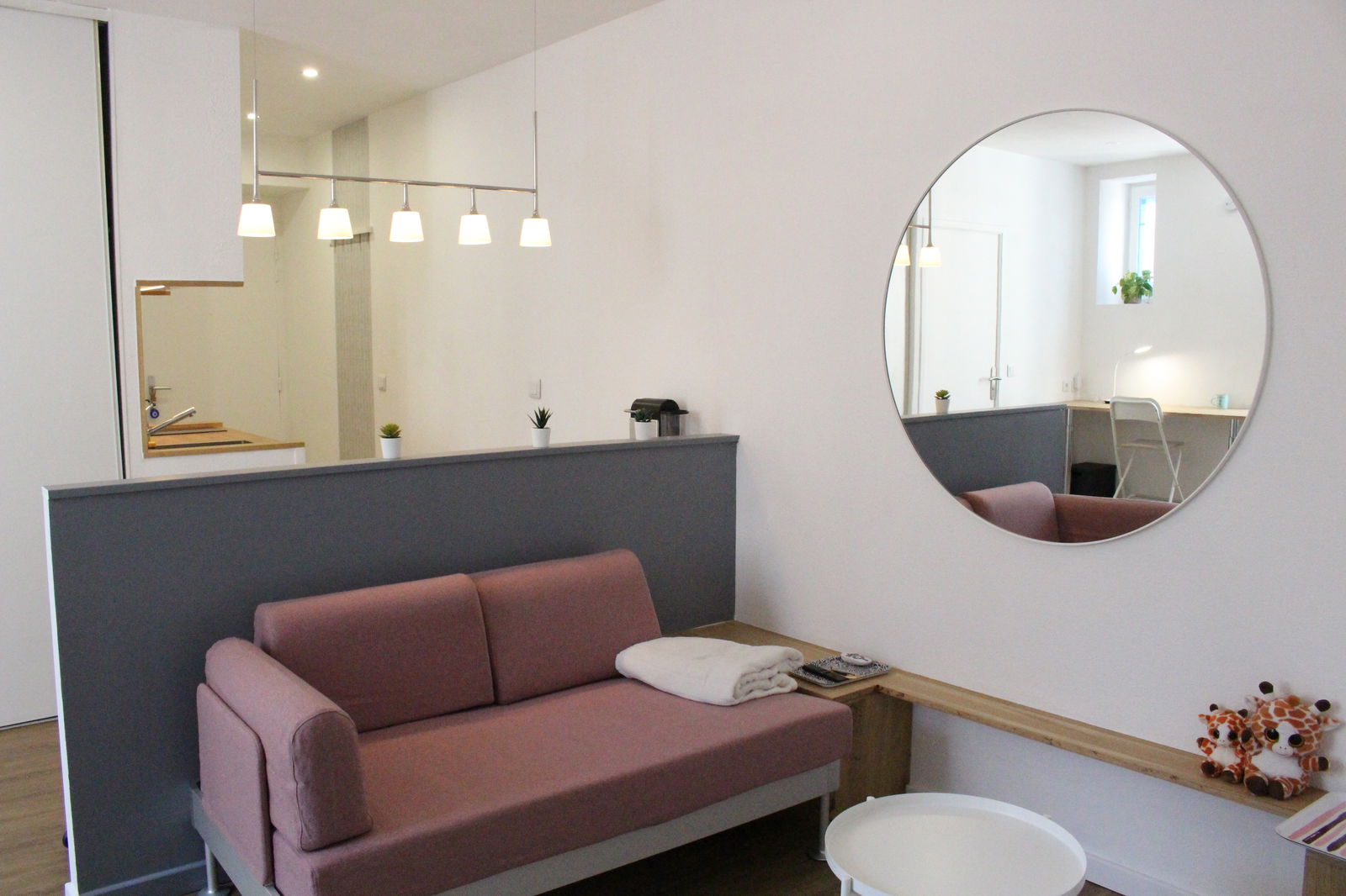 Independent Studio Lyon 247742