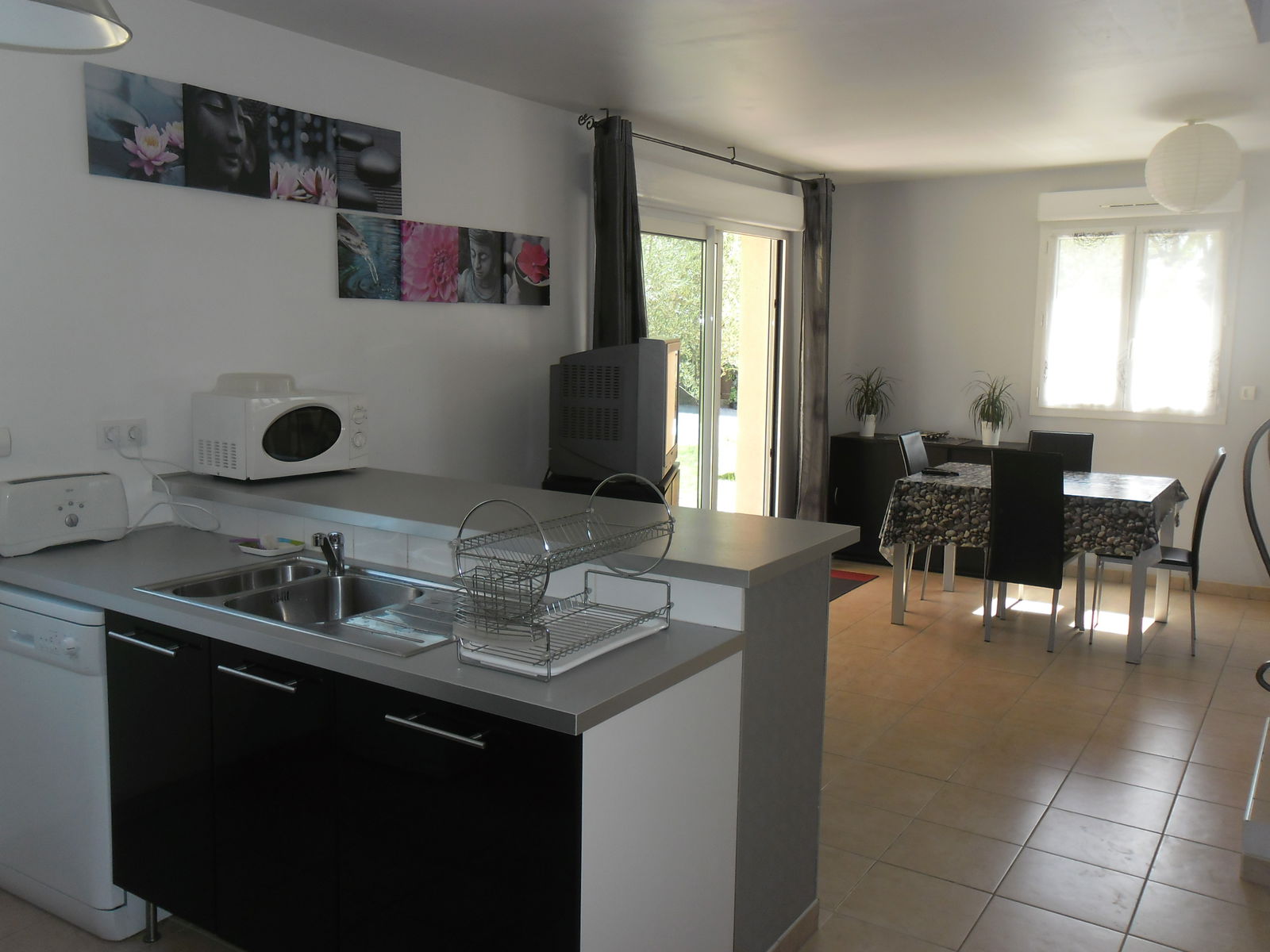 Independent Studio Alès 323925