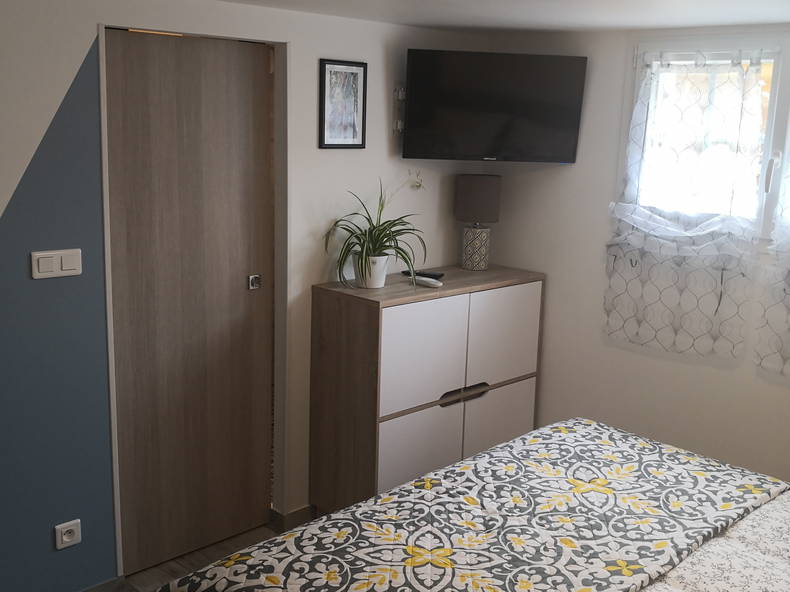 Entire Home Chasseneuil-du-Poitou 251321-5