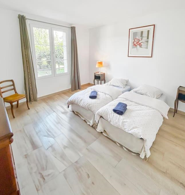 Entire Home Mantes-la-Jolie 520560