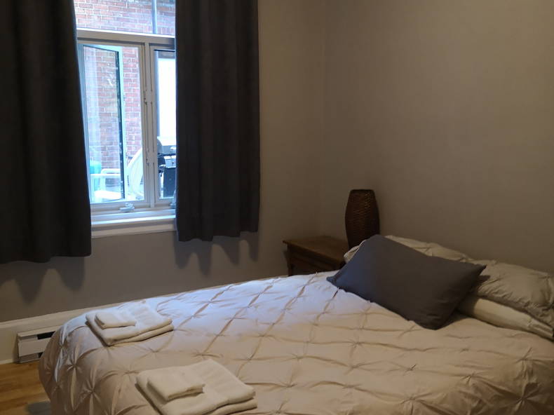 Kolokasie Montréal 122539-1